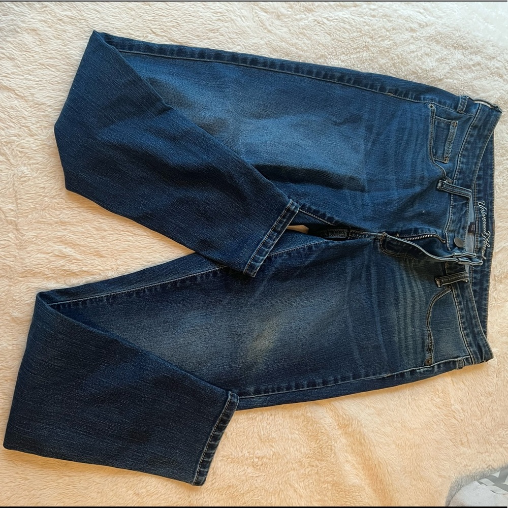 Universal thread jeggings. Size 8 short.